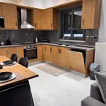 Appartamento Kontis' Deluxe Furnished Loutráki