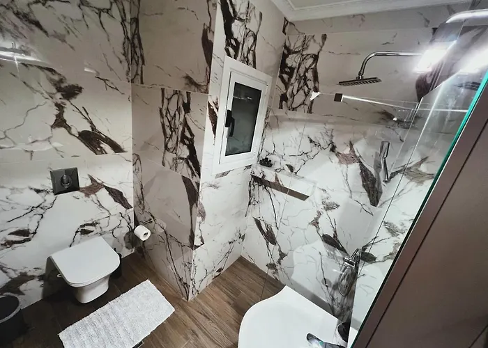 Kontis' Deluxe Furnished *