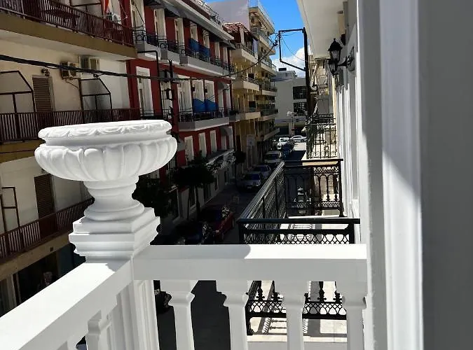 Apartamento Kontis' Deluxe Furnished